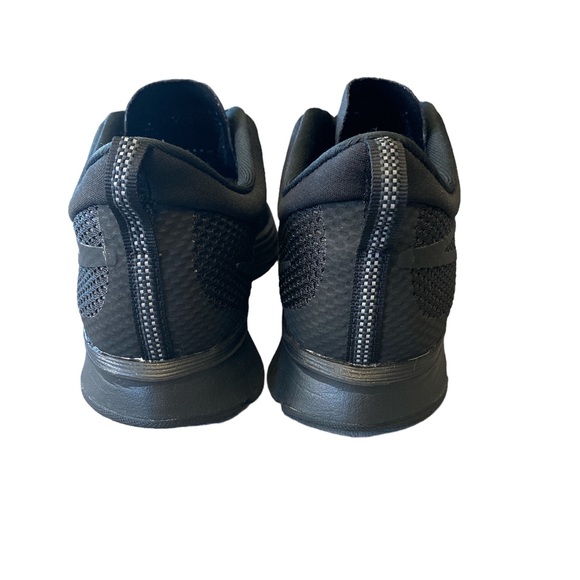 Nike Zoom Strike Women size 6 black EUC - Picture 2 of 8